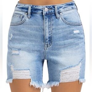 234. Women’s High-Rise Distressed Mid Thigh Light Wash Denim Shorts NWT
